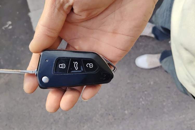 Used Volkswagen Lavida 2008 1.6L Automatic Joy Edition Vehicle Key