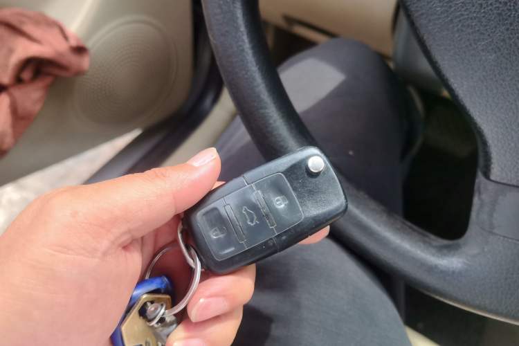 Used Volkswagen Lavida 2008 1.6L Automatic Prestige Edition Vehicle Key