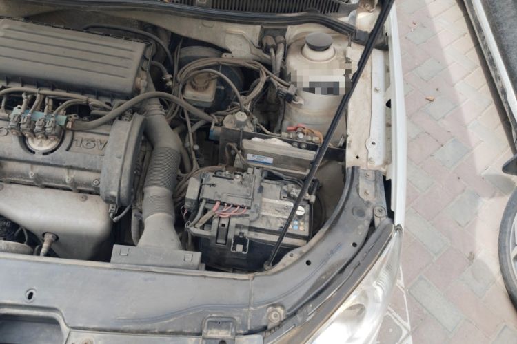 Used Volkswagen Lavida 2008 1.6L Automatic Prestige Edition Engine Bay Left
