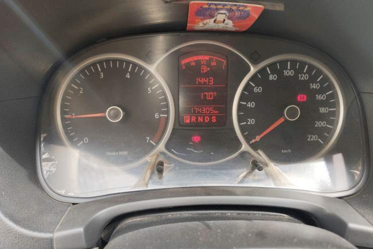Used Volkswagen Lavida 2008 1.6L Automatic Prestige Edition Odometer Close Up