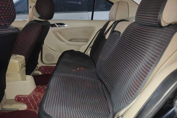 Used Volkswagen Lavida 2009 2.0L Manual - PinYou Version Left Rear Seat