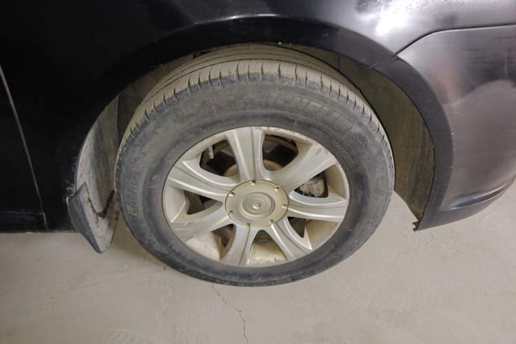 Used Volkswagen Lavida 2009 2.0L Manual - PinYou Version Right Front Wheel Hub