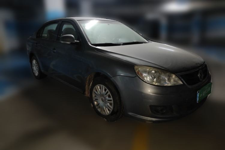 Used Volkswagen Lavida 2009 2.0L Manual - PinYou Version Front Right 45 Deg