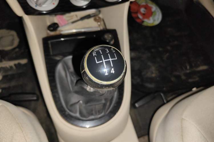 Used Volkswagen Lavida 2009 2.0L Manual - PinYou Version Gear Lever