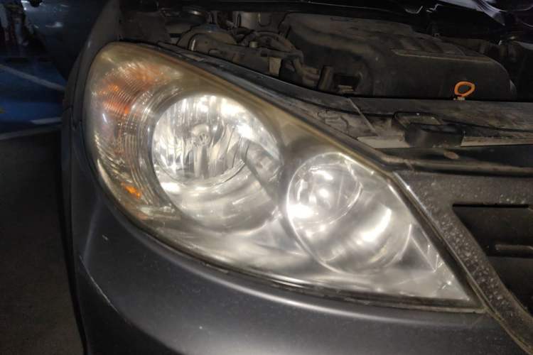 Used Volkswagen Lavida 2009 2.0L Manual - PinYou Version Right Front Headlight