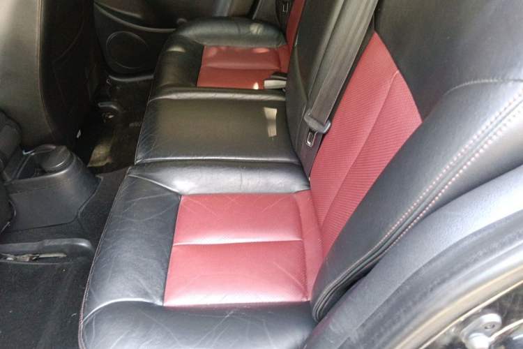 Used Volkswagen Lavida 2010 1.4TSI Sport Edition Left Rear Seat