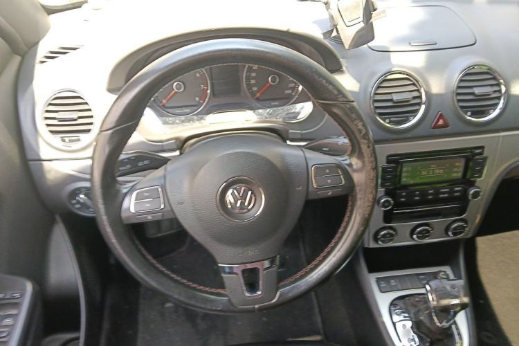 Used Volkswagen Lavida 2010 1.4TSI Sport Edition Steering Wheel