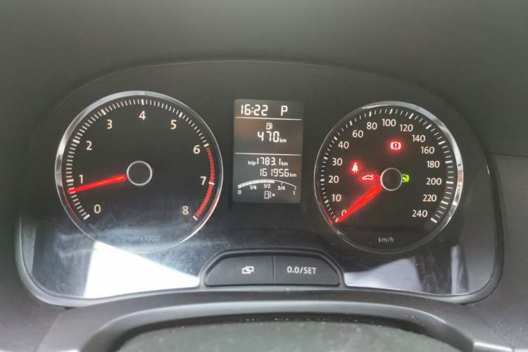 Used Volkswagen Lavida 2010 1.4TSI Sport Edition Instrument Cluster