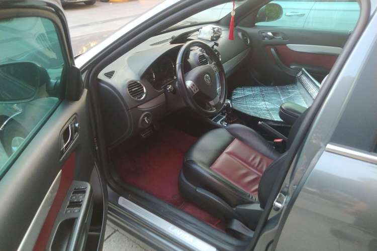 Used Volkswagen Lavida 2010 1.4TSI Sport Edition Driver Seat