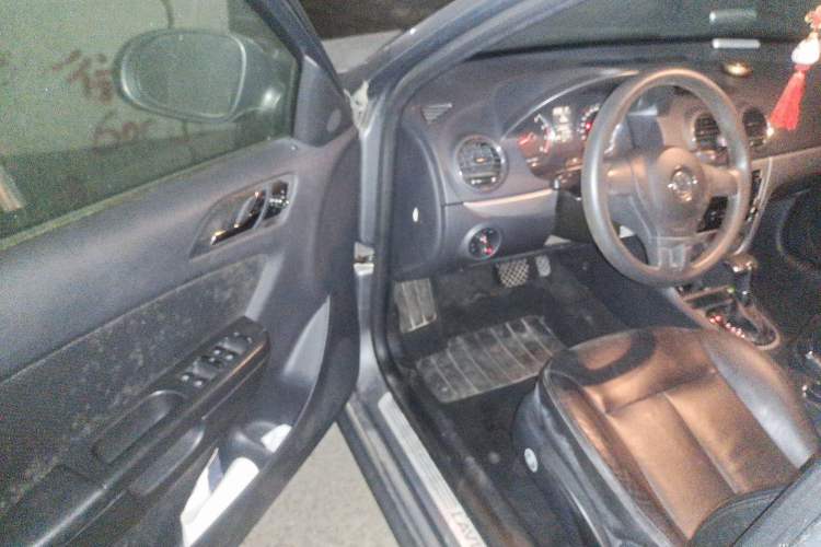 Used Volkswagen Lavida 2010 1.4TSI Sport Edition Driver Seat