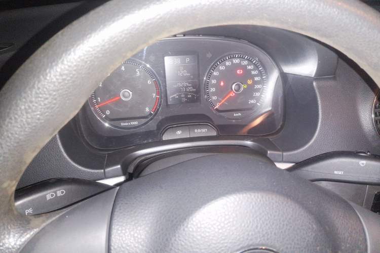 Used Volkswagen Lavida 2010 1.4TSI Sport Edition Instrument Cluster