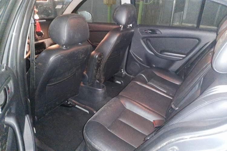 Used Volkswagen Lavida 2010 1.4TSI Sport Edition Left Rear Seat