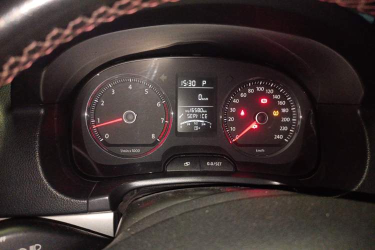 Used Volkswagen Lavida 2010 1.4TSI Sport Edition Instrument Cluster