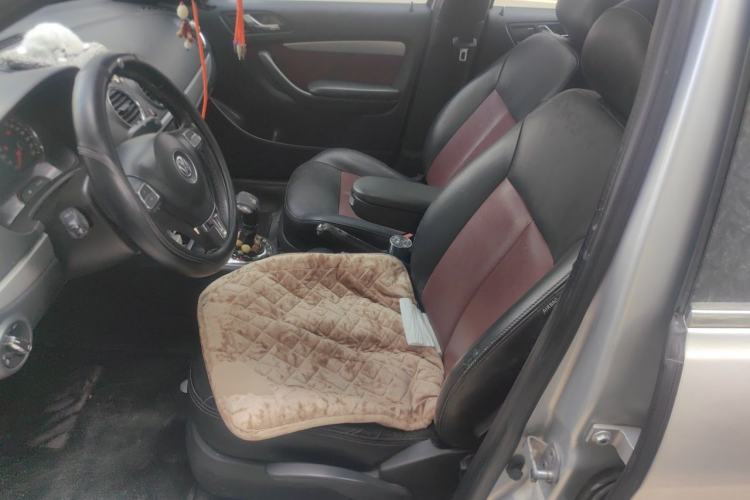 Used Volkswagen Lavida 2010 1.4TSI Sport Edition Left Front Seat