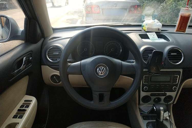 Used Volkswagen Lavida 2010 1.4TSI Sport Edition Steering Wheel