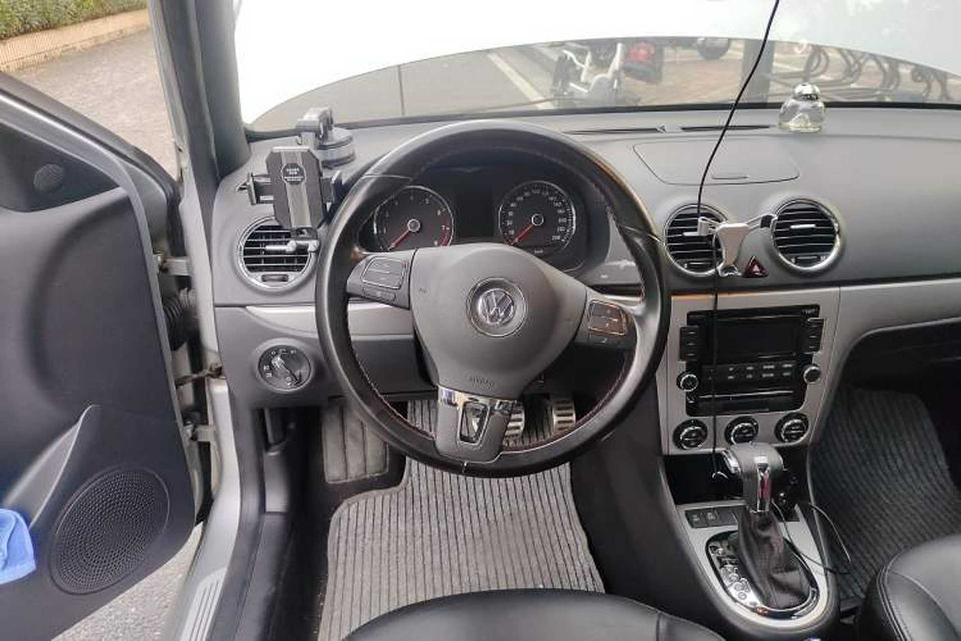 Used Volkswagen Lavida 2010 1.4TSI Sport Edition Steering Wheel
