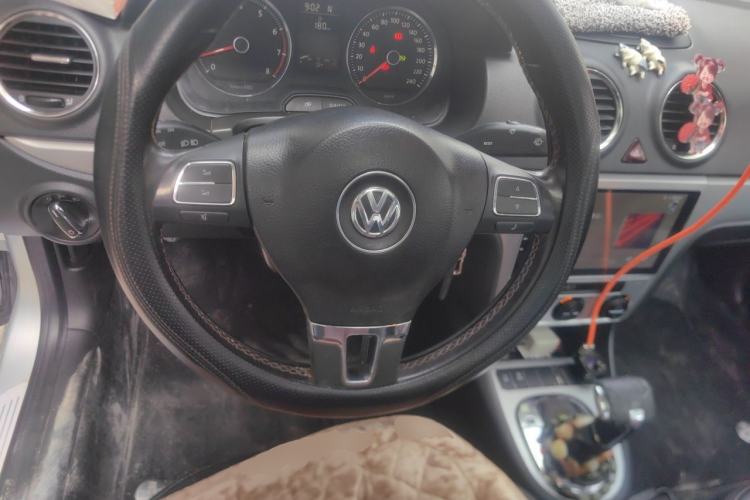 Used Volkswagen Lavida 2010 1.4TSI Sport Edition Steering Wheel