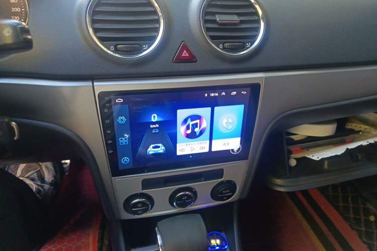 Used Volkswagen Lavida 2010 1.4TSI Sport Edition Audio And AC Panel