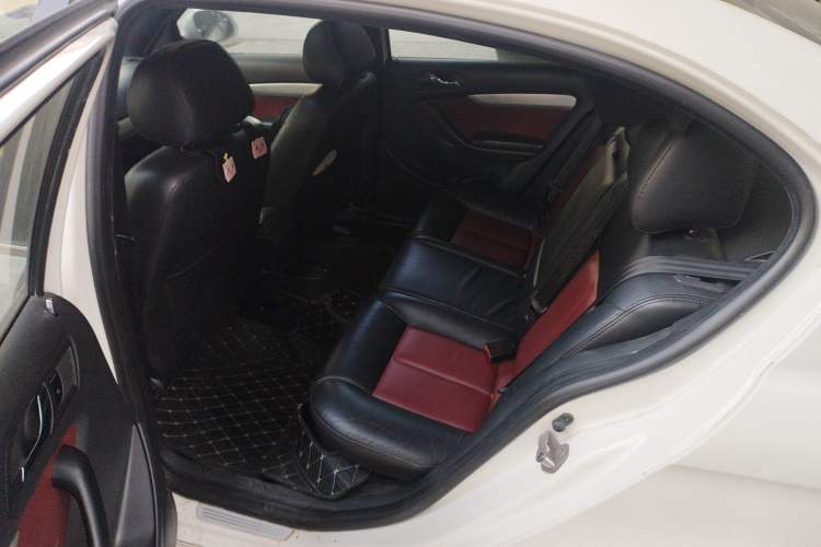Used Volkswagen Lavida 2010 1.4TSI Sport Edition Left Rear Seat