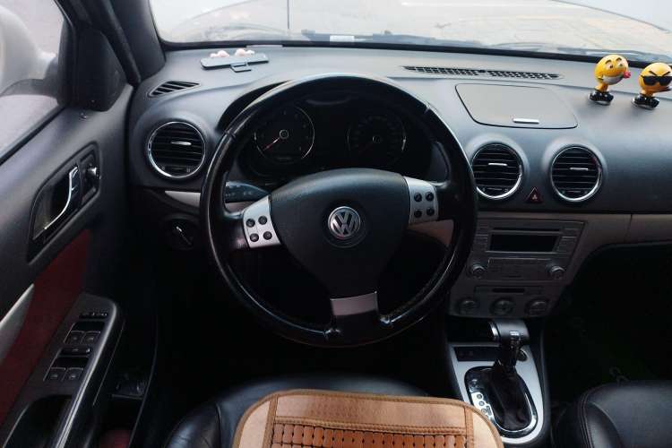 Used Volkswagen Lavida 2010 1.4TSI Sport Edition Steering Wheel
