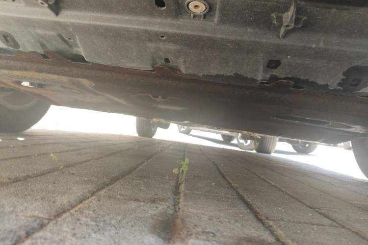 Used Volkswagen Lavida 2011 1.6L Automatic PinYou Edition Chassis Front