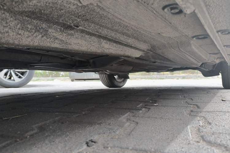 Used Volkswagen Lavida 2011 1.6L Automatic PinYou Edition Chassis Front Left