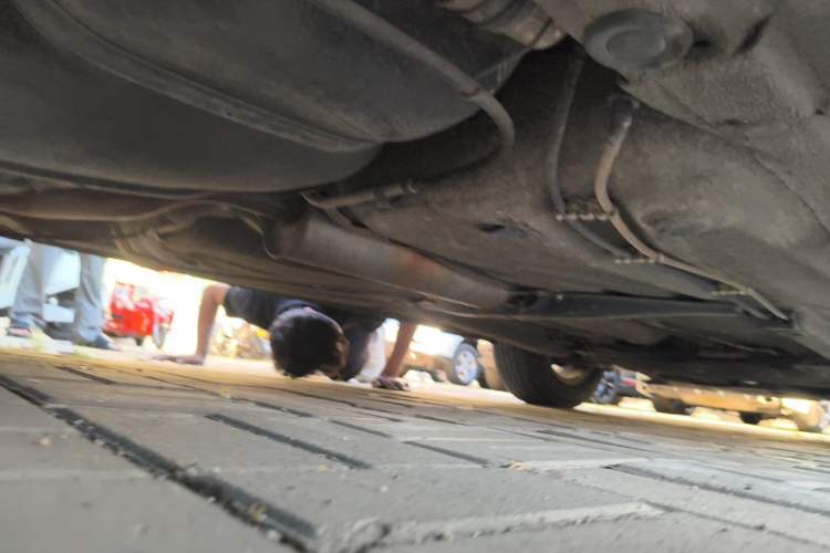 Used Volkswagen Lavida 2011 1.6L Automatic PinYou Edition Chassis Rear Right
