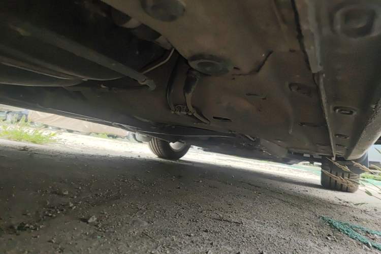 Used Volkswagen Lavida 2011 1.6L Manual - Premium Edition Chassis Rear Right