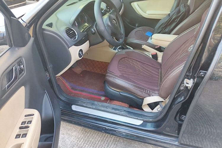Used Volkswagen Lavida 2011 1.4 TSI DSG Prestige Edition Driver Seat