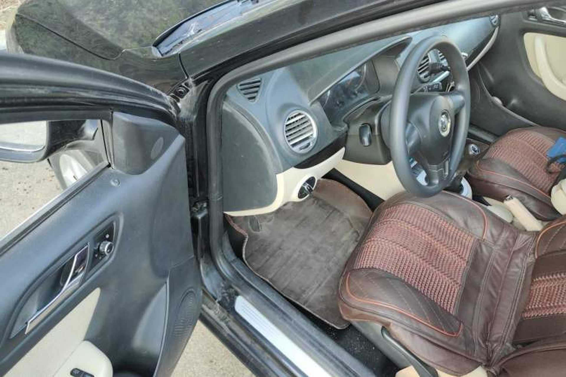 Used Volkswagen Lavida 2011 1.6L Manual Joy Version Driver Seat