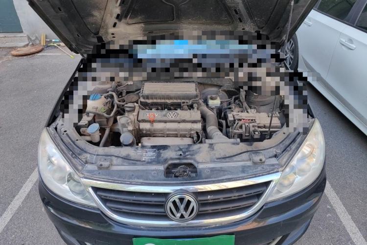 Used Volkswagen Lavida 2011 1.6L Manual Joy Version Engine Bay