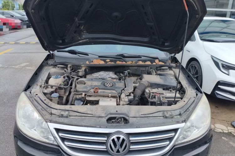 Used Volkswagen Lavida 2011 1.4 TSI DSG Prestige Edition Engine Bay