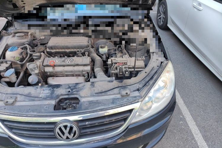 Used Volkswagen Lavida 2011 1.6L Manual Joy Version Engine Bay Left