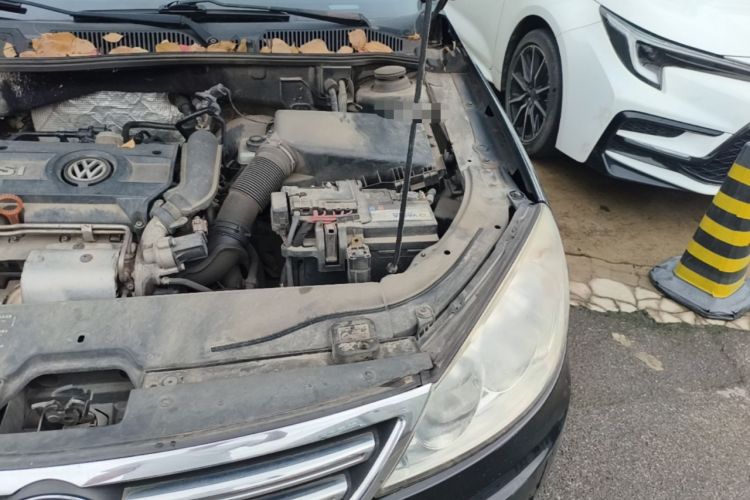 Used Volkswagen Lavida 2011 1.4 TSI DSG Prestige Edition Engine Bay Left