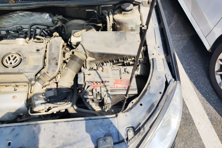 Used Volkswagen Lavida 2011 1.4 TSI DSG Prestige Edition Engine Bay Left