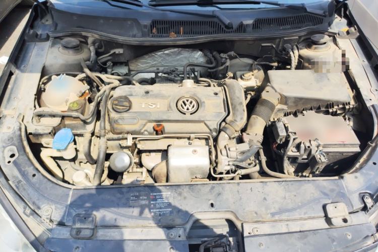 Used Volkswagen Lavida 2011 1.4 TSI DSG Prestige Edition Engine Bay