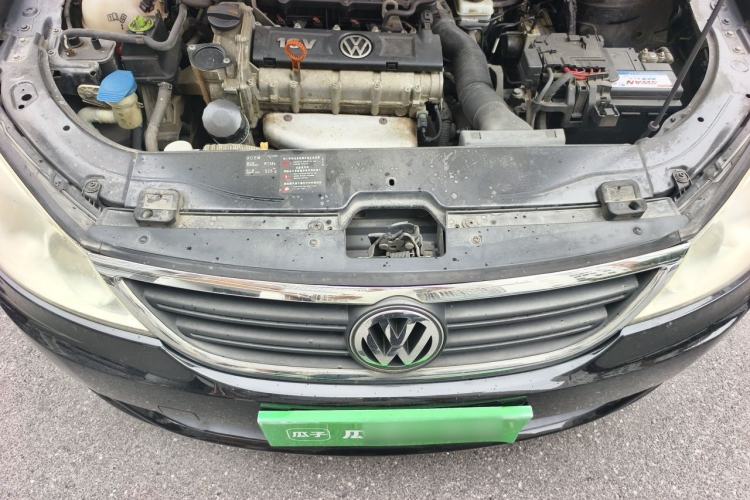 Used Volkswagen Lavida 2011 1.6L Manual Joy Version Engine Bay
