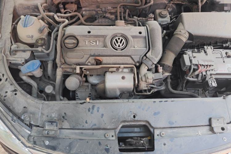 Used Volkswagen Lavida 2011 1.4 TSI DSG Prestige Edition Engine Bay