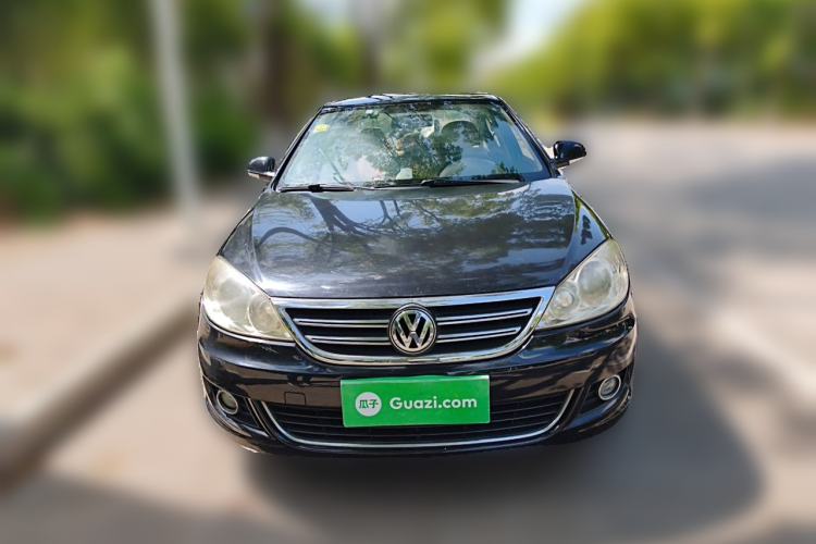 Used Volkswagen Lavida 2011 1.6L Manual - Premium Edition Front