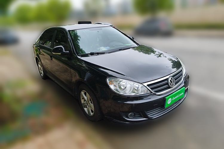 Used Volkswagen Lavida 2011 1.6L Manual Joy Version Front Right 45 Deg