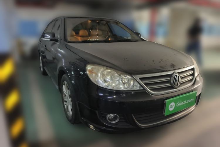 Used Volkswagen Lavida 2011 1.4 TSI DSG Prestige Edition Front Right 45 Deg