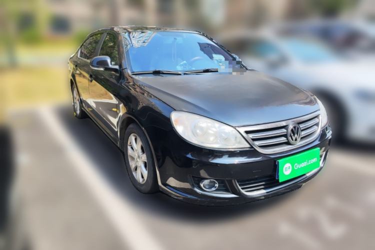 Used Volkswagen Lavida 2011 1.4 TSI DSG Prestige Edition Front Right 45 Deg