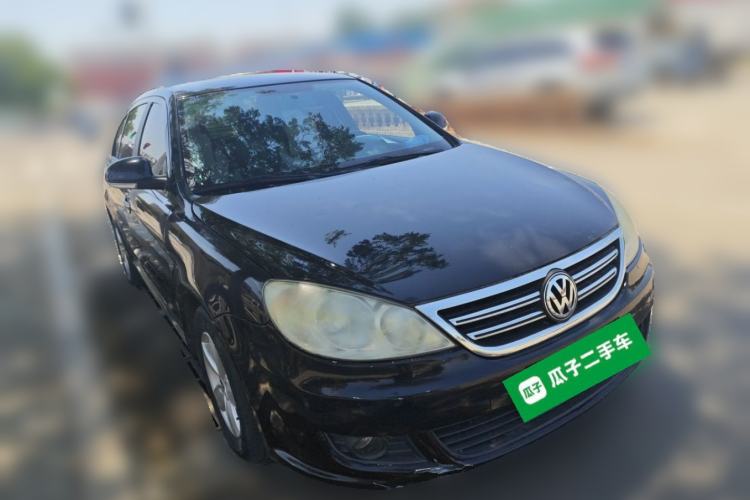 Used Volkswagen Lavida 2011 1.6L Automatic PinYou Edition Front Right 45 Deg