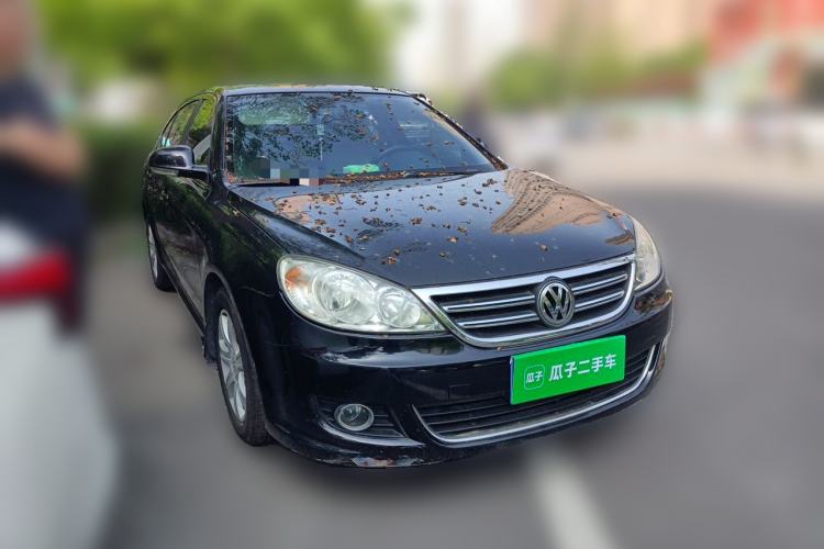 Used Volkswagen Lavida 2011 1.6L Automatic Premium Edition Front Right 45 Deg