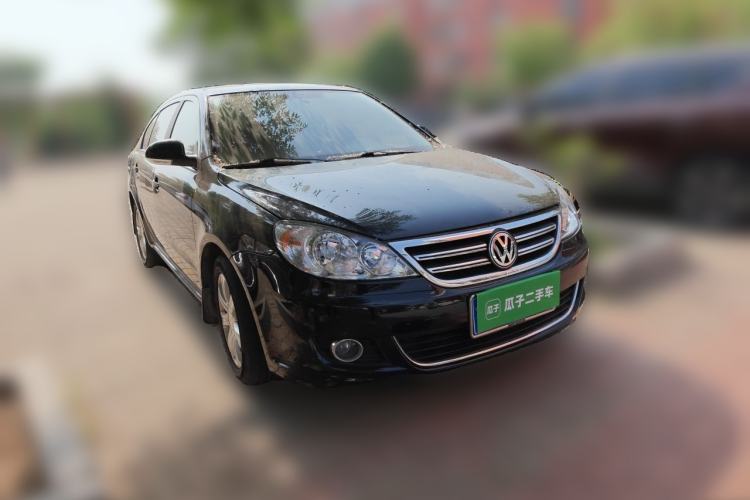 Used Volkswagen Lavida 2011 1.4 TSI DSG Prestige Edition Front Right 45 Deg