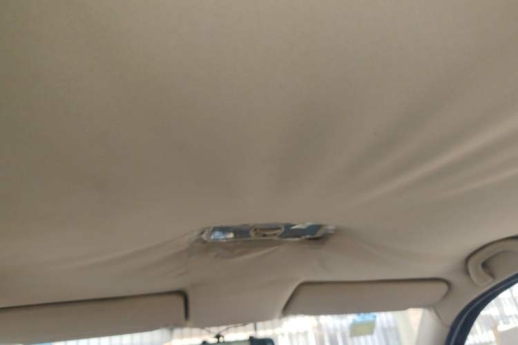 Used Volkswagen Lavida 2011 1.6L Automatic PinYou Edition Headliner