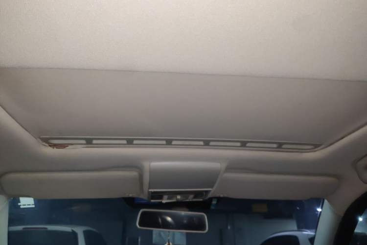 Used Volkswagen Lavida 2011 1.6L Automatic Premium Edition Headliner