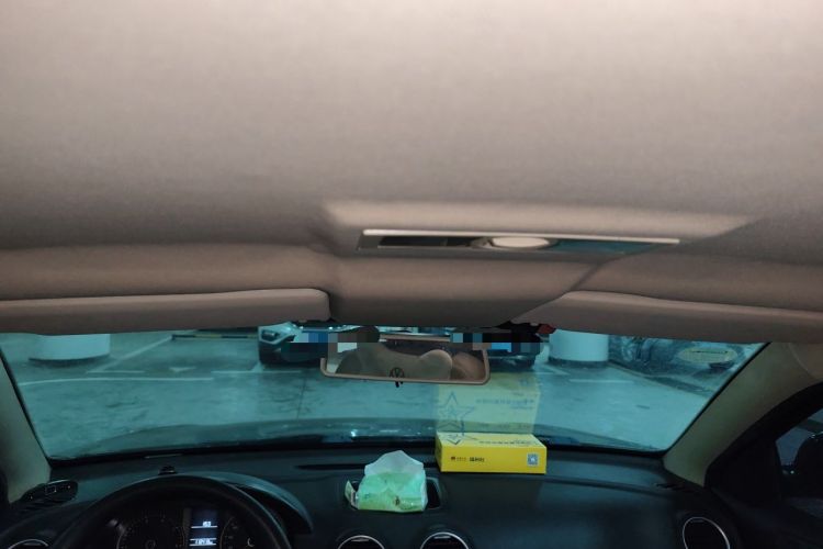 Used Volkswagen Lavida 2011 1.6L Automatic PinYou Edition Headliner
