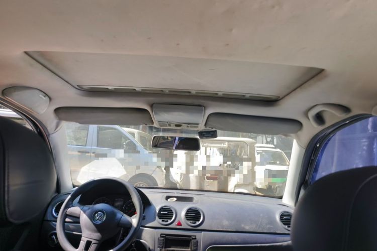 Used Volkswagen Lavida 2011 1.6L Automatic Premium Edition Headliner