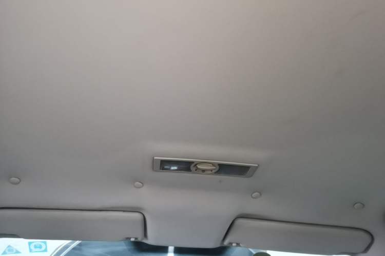 Used Volkswagen Lavida 2011 1.6L Automatic PinYou Edition Headliner